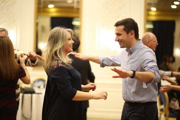 GUNA QË MUND PUNËN