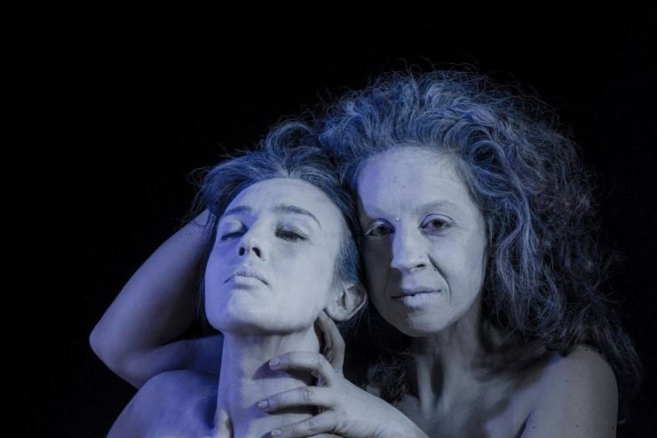 ËSHTË MAKBETH KY QË SHOH PËRPARA?