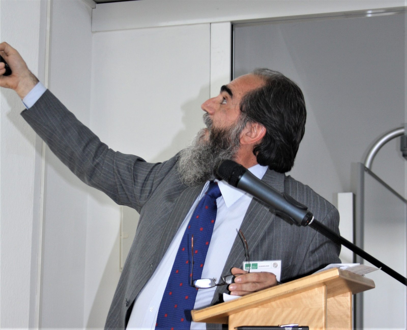 ÇË KUR TË LASHË, NANI TË SHOH