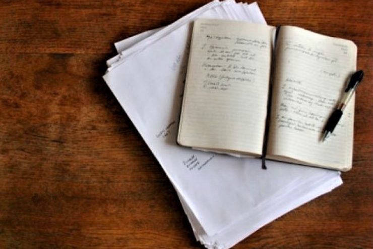 BETONIM APO LIRI E TEPRUAR?