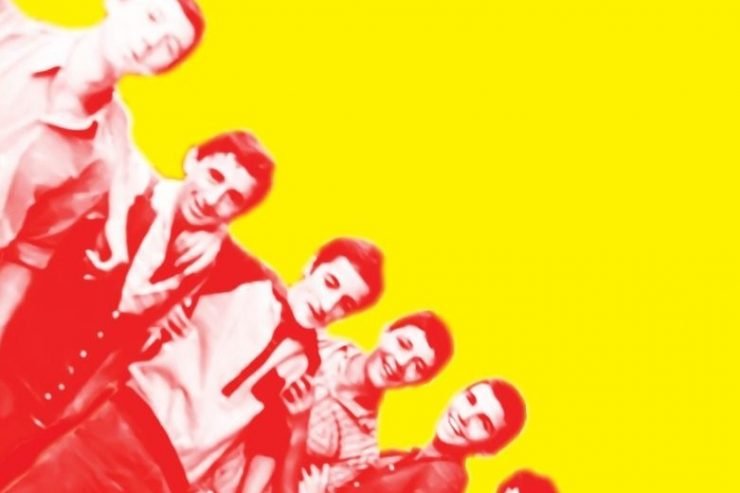 BIOGRAFIA E TRISHTIMIT DHE ABSURDIT NË DY KOHË