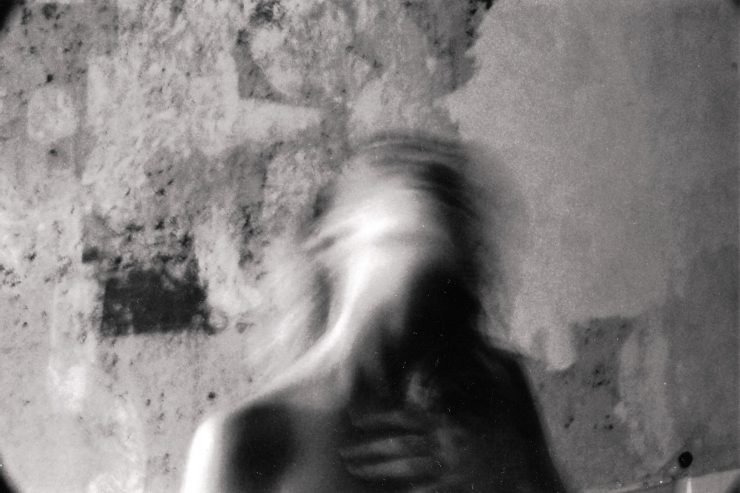 MBI [GRATË] QË KRIJOJNË DRAMAT