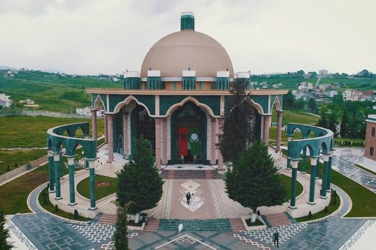 RRETH BEKTASHIZMIT NË SHQIPËRI