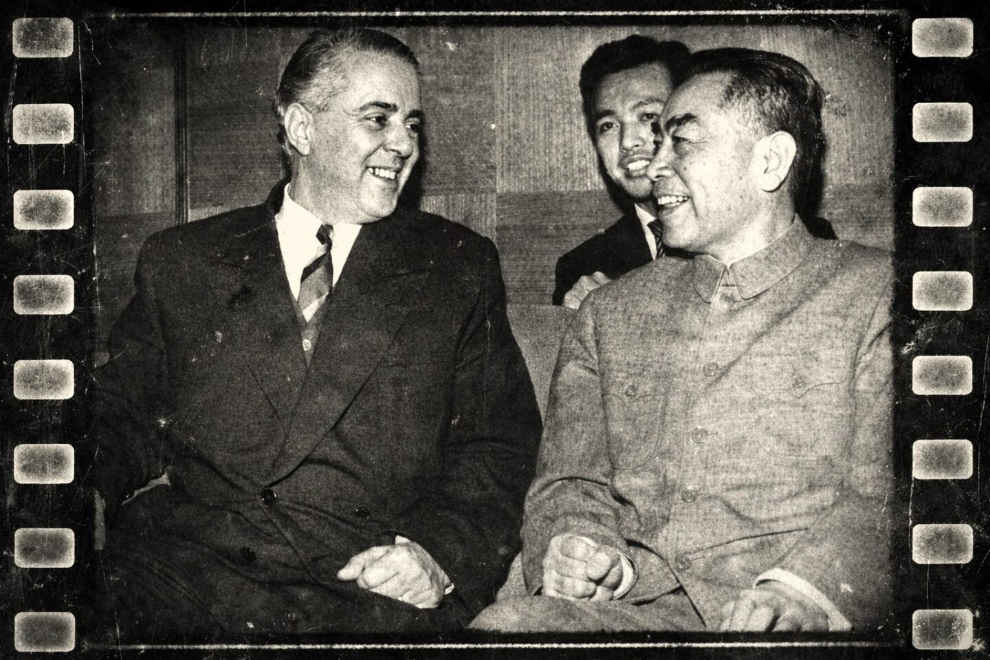 FILOLOGJIA E LARGPAMJES