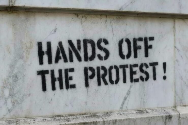 “HANDS OFF” NGA PROTESTA